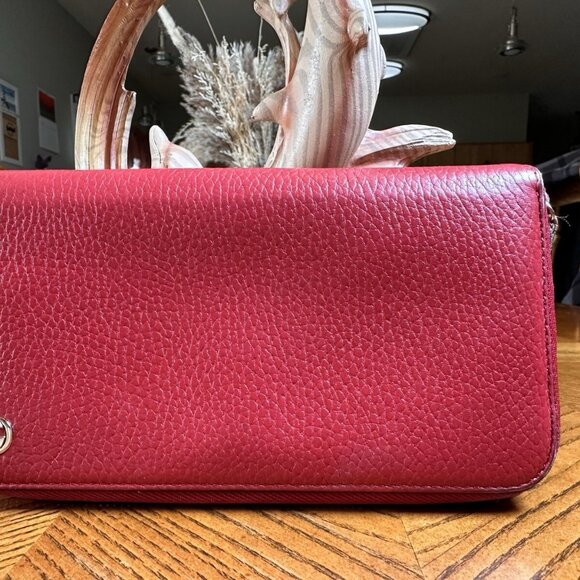 Gucci Red Leather Wallet - Picture 1 of 7